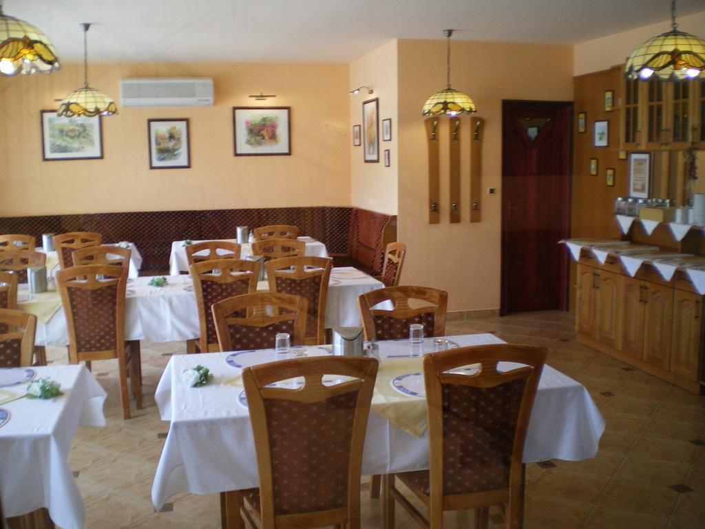 Mediterran-Apartmanok-Harkány Exteriör bild