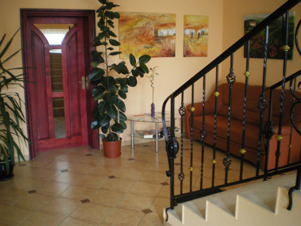 Mediterran-Apartmanok-Harkány Exteriör bild