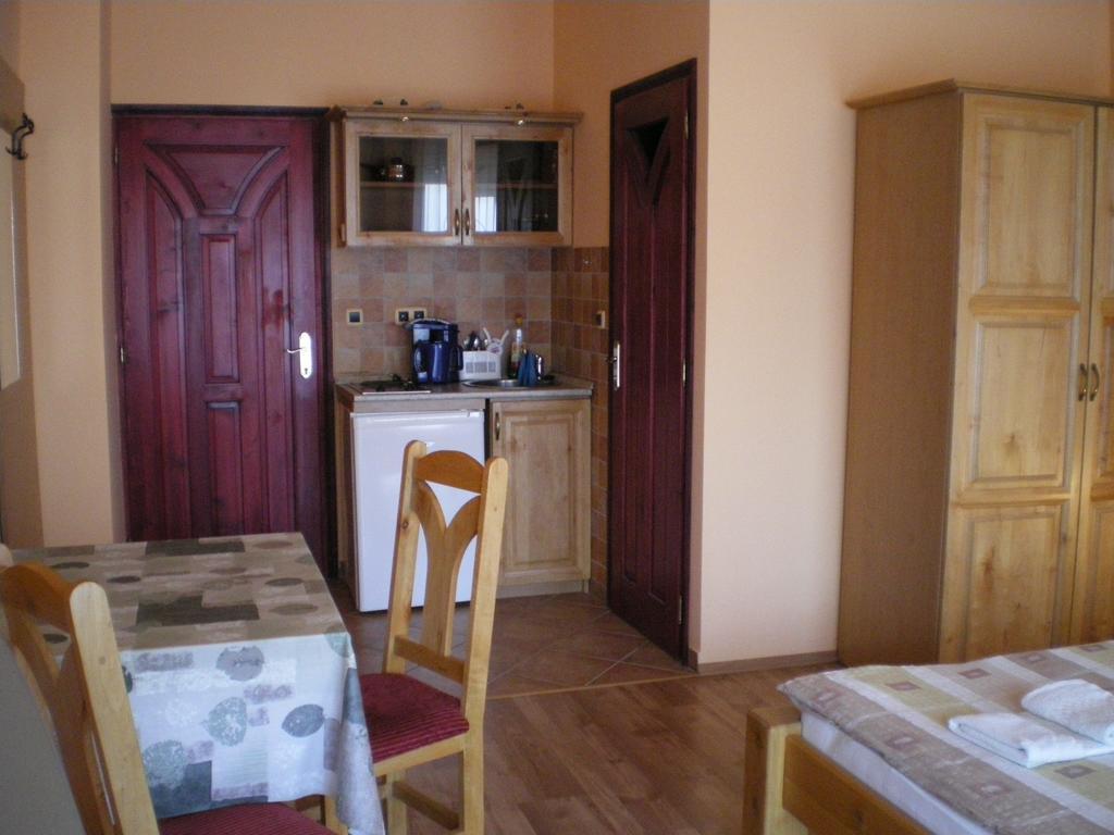 Mediterran-Apartmanok-Harkány Exteriör bild